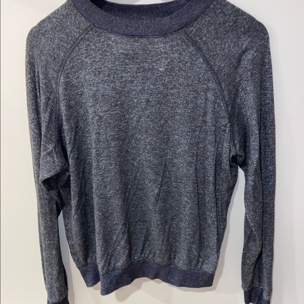 Crew neck